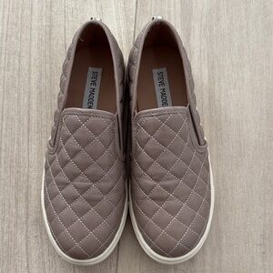 Steve Madden Women’s slip on sneaker - Taupe